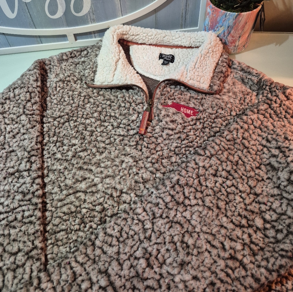 NC Home Free sherpa pullover over